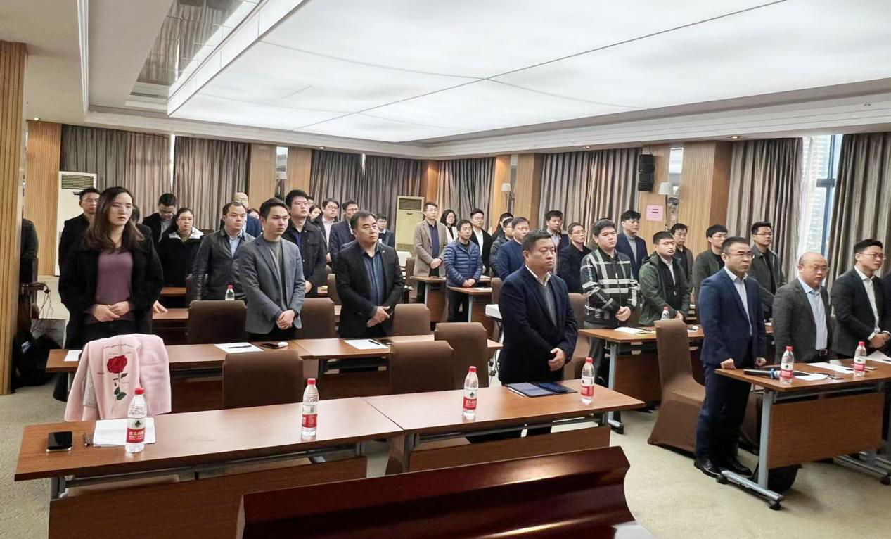 戮力同心拼搏奮進(jìn)，奮楫篤行闊步新程——泰豪智能電氣集團(tuán)2021年度預(yù)總結(jié)暨2022年度預(yù)計(jì)劃會(huì)議順利召開(圖1)