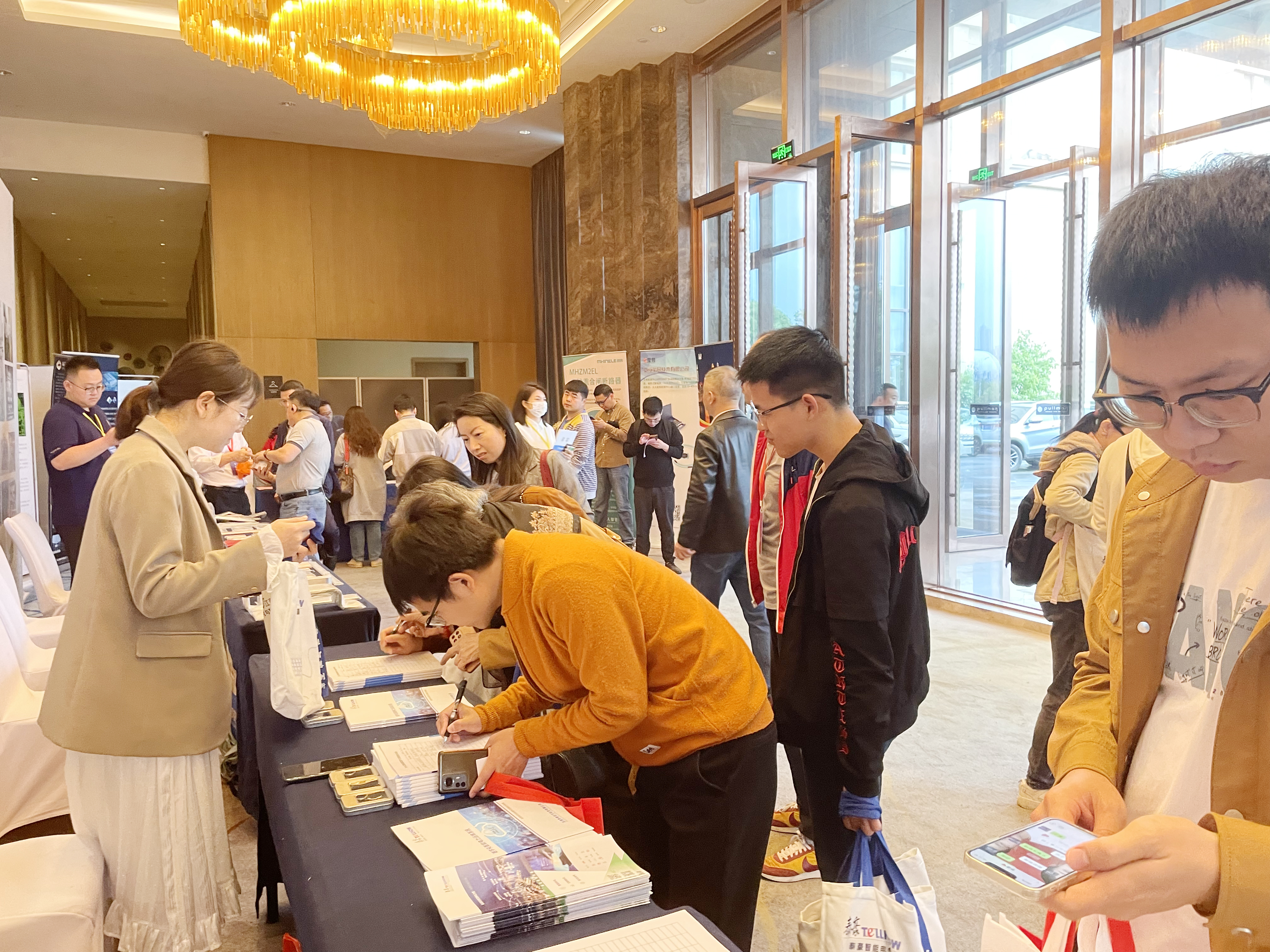 光儲深融合，邁向碳中和 | 泰豪智能電氣成功協(xié)辦2023年江西省建筑電氣與智能化年會(圖5)